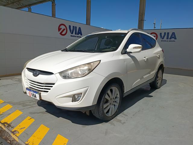 Leilão do DER-DF carros e motos com lances iniciais de R$ 1.500,00